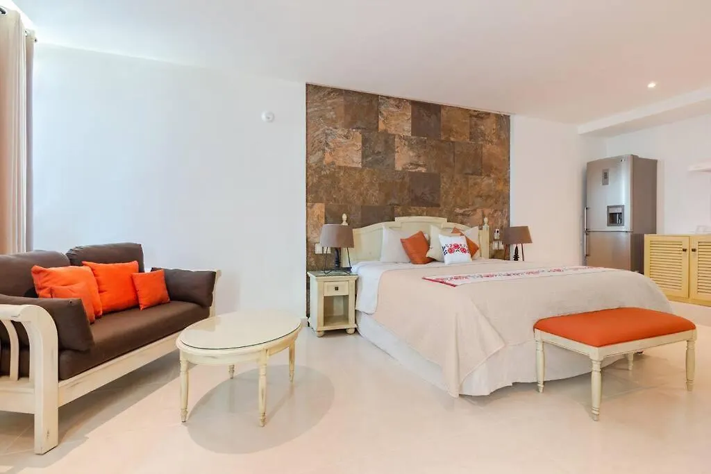 Encantadora Suite con cocina en COLIBRI PdC Playa del Carmen 0*,  México